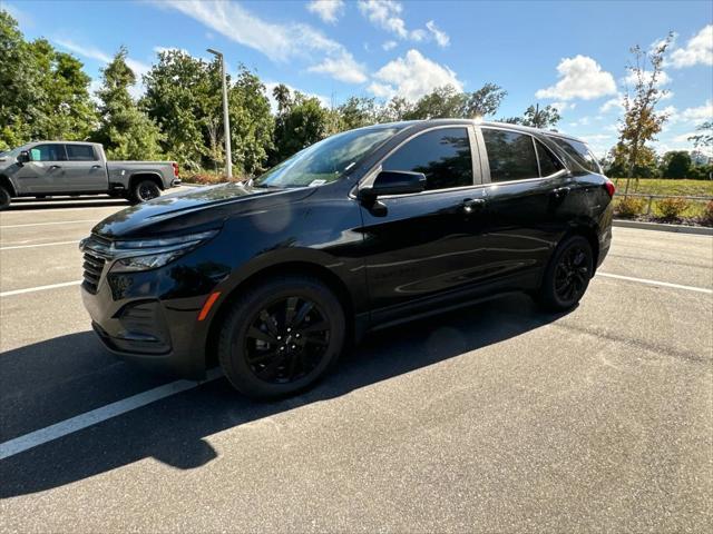 new 2024 Chevrolet Equinox car, priced at $25,600