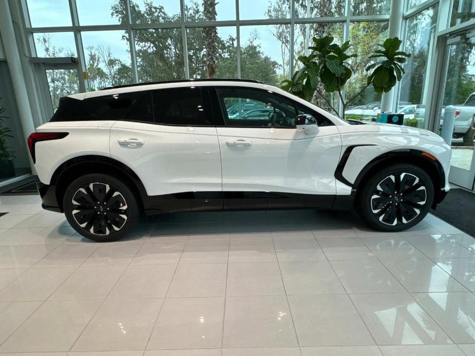 new 2024 Chevrolet Blazer EV car