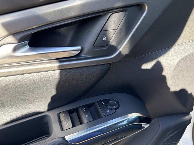 new 2026 Chevrolet Traverse car, priced at $43,695