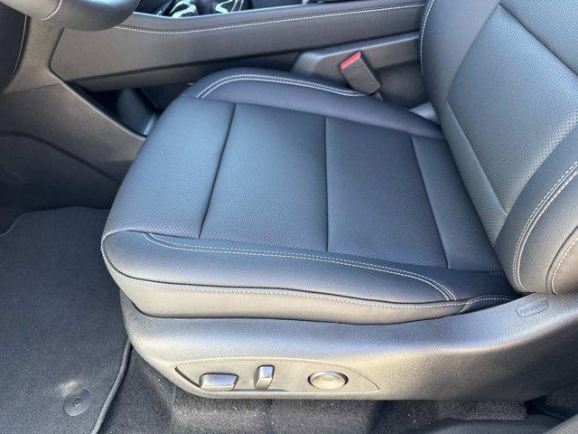 new 2026 Chevrolet Traverse car, priced at $43,695