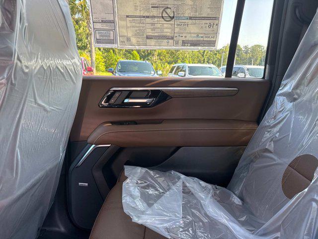 new 2025 Chevrolet Suburban car, priced at $89,100