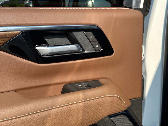 new 2025 Chevrolet Suburban car, priced at $89,100