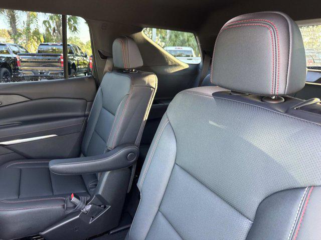 new 2026 Chevrolet Traverse car, priced at $56,350