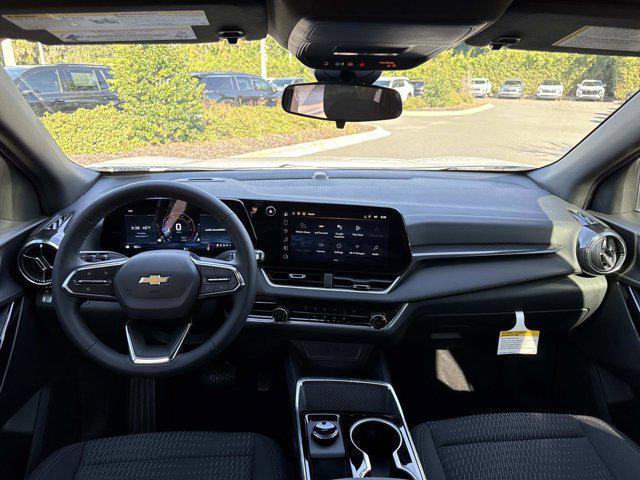 new 2026 Chevrolet Equinox car, priced at $31,095