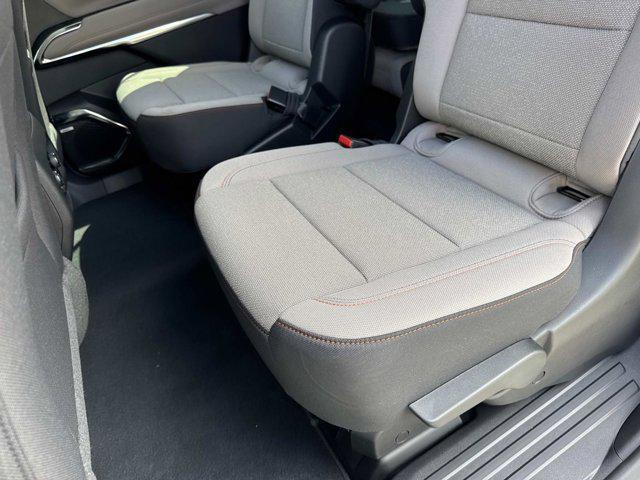 new 2026 Chevrolet Traverse car, priced at $47,855