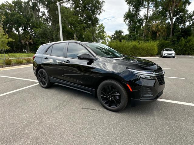 new 2024 Chevrolet Equinox car, priced at $25,600