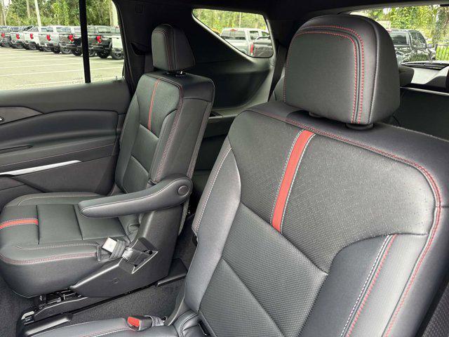 new 2026 Chevrolet Traverse car, priced at $57,295