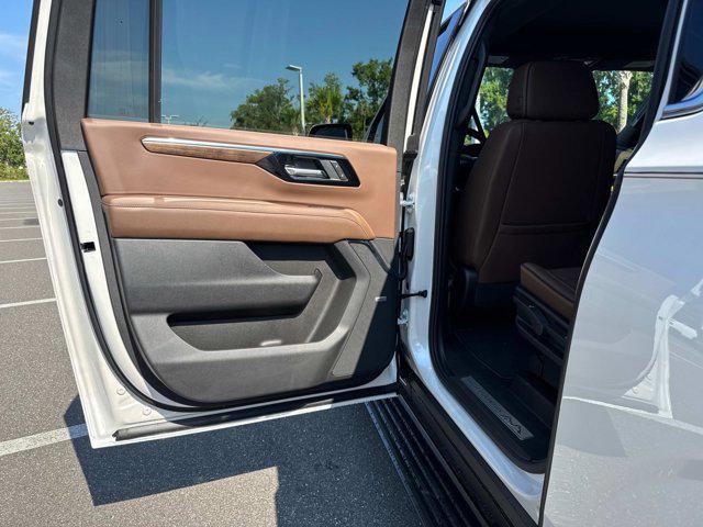 new 2025 Chevrolet Suburban car, priced at $89,100