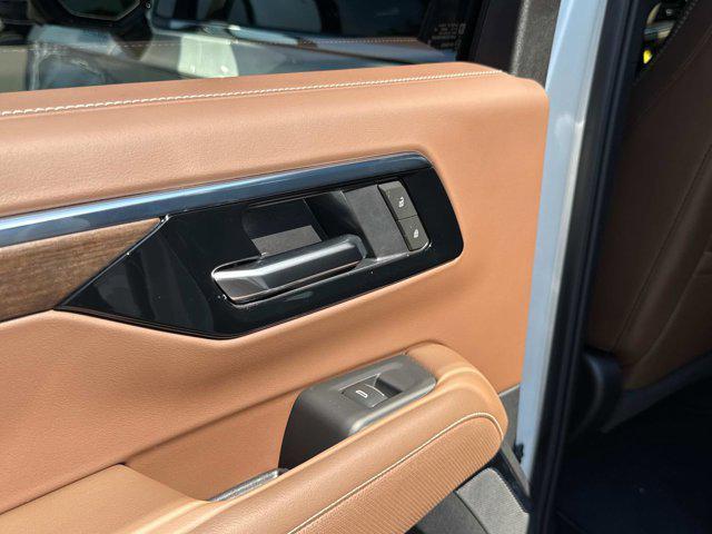 new 2025 Chevrolet Suburban car, priced at $89,100