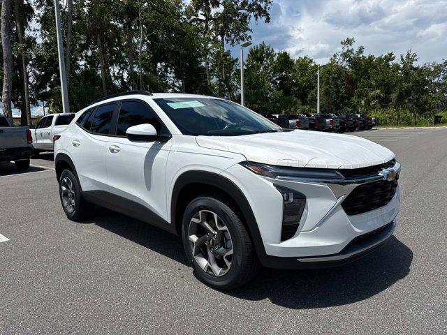 new 2025 Chevrolet Trax car, priced at $25,525