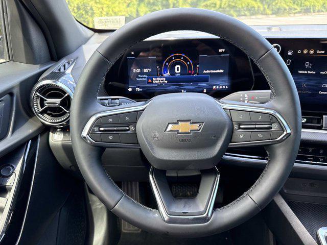 new 2026 Chevrolet Equinox car, priced at $30,495