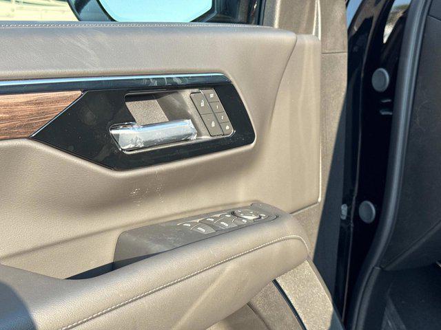 new 2025 Chevrolet Suburban car, priced at $91,575