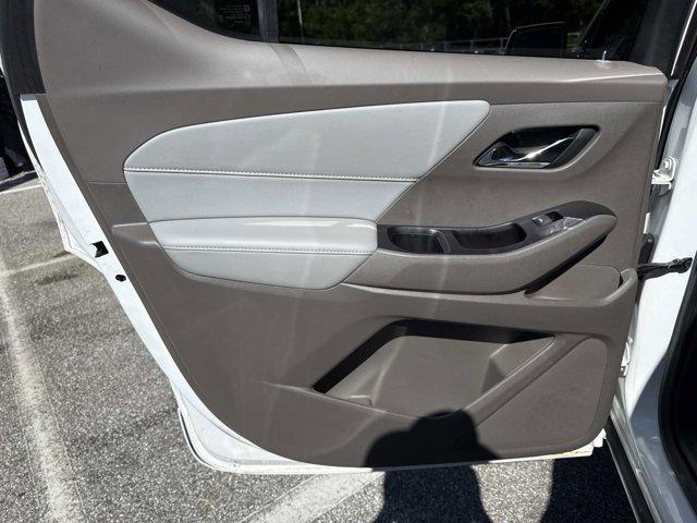 used 2020 Chevrolet Traverse car, priced at $32,995