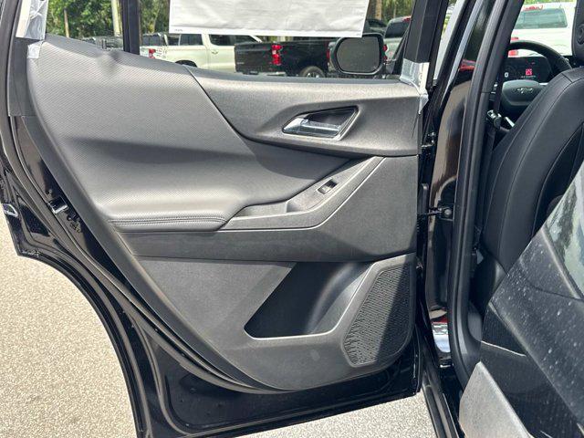 new 2026 Chevrolet Equinox car, priced at $33,090
