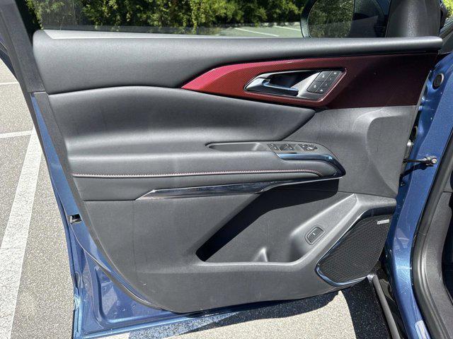 new 2026 Chevrolet Traverse car, priced at $59,295