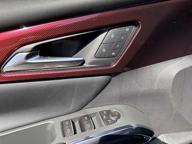 new 2026 Chevrolet Traverse car, priced at $59,295