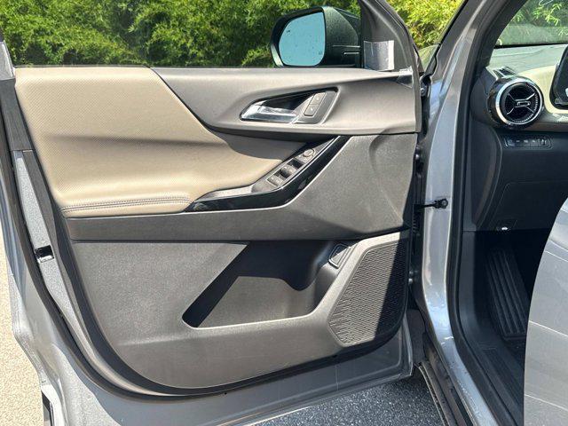 new 2026 Chevrolet Equinox car, priced at $35,585