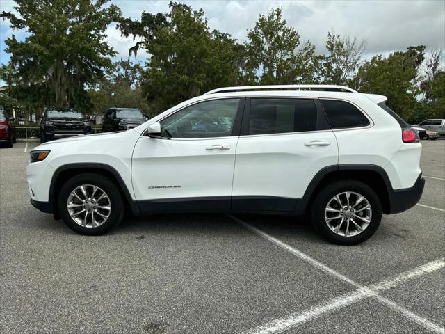 used 2019 Jeep Cherokee car, priced at $15,995