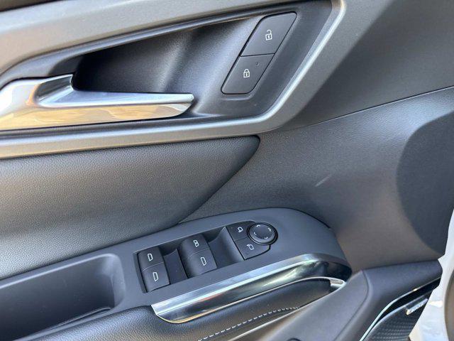 new 2026 Chevrolet Traverse car, priced at $52,135