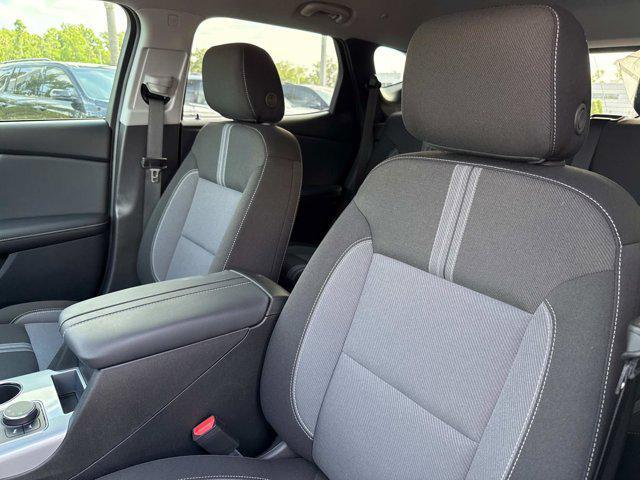 new 2025 Chevrolet Blazer car, priced at $39,030