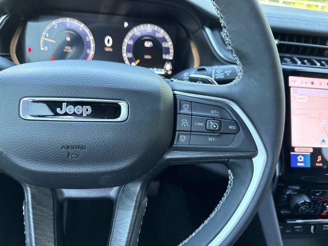 used 2025 Jeep Grand Cherokee car, priced at $41,990