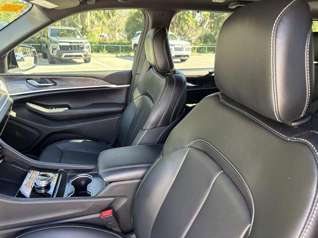 used 2025 Jeep Grand Cherokee car, priced at $41,990