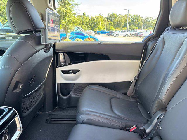 used 2022 Kia Carnival car, priced at $25,700
