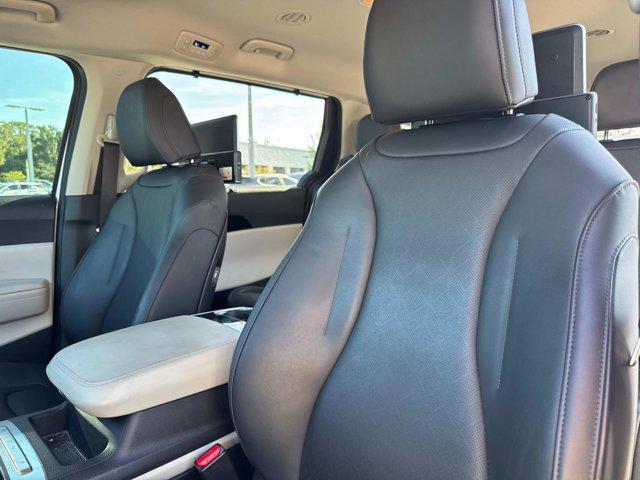 used 2022 Kia Carnival car, priced at $25,700