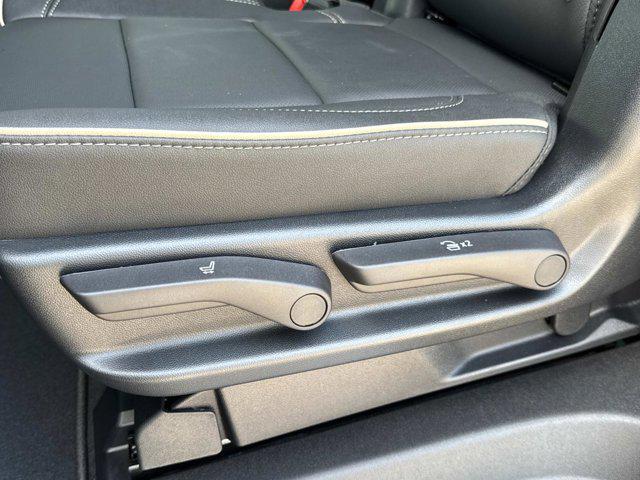 new 2025 Chevrolet Suburban car, priced at $80,570
