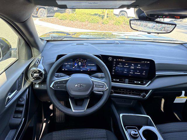 new 2026 Chevrolet Equinox car, priced at $32,485