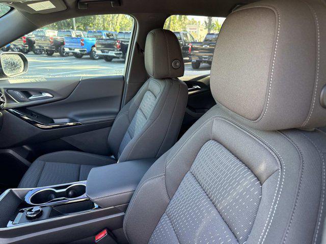 new 2026 Chevrolet Equinox car, priced at $32,485