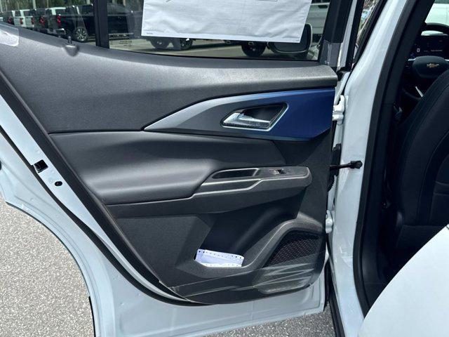 new 2025 Chevrolet Equinox EV car, priced at $43,295