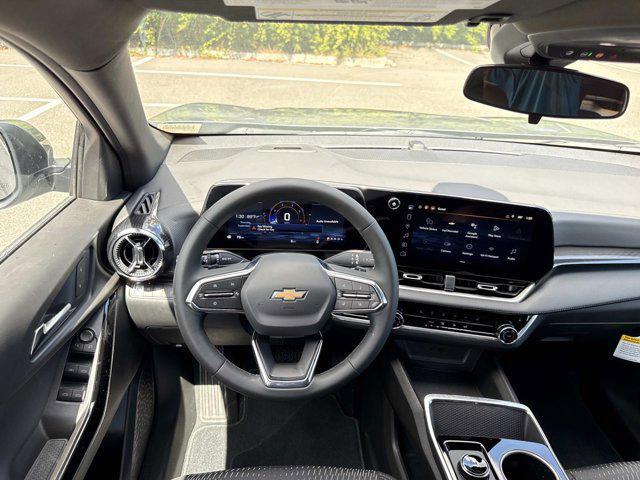 new 2026 Chevrolet Equinox car, priced at $30,495