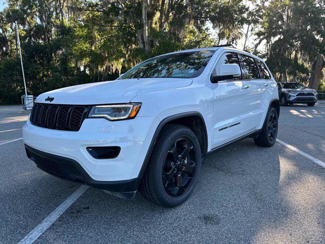 used 2017 Jeep Grand Cherokee car, priced at $15,894