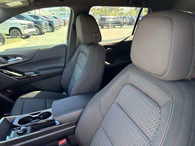 new 2026 Chevrolet Equinox car, priced at $31,935