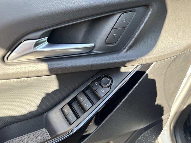 new 2026 Chevrolet Equinox car, priced at $31,935