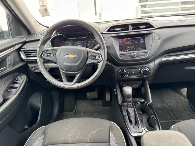 used 2023 Chevrolet TrailBlazer car, priced at $21,856