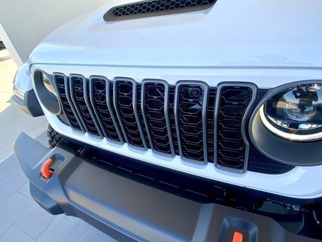 new 2025 Jeep Gladiator car, priced at $47,290