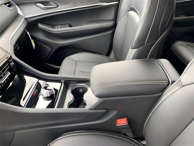 new 2025 Jeep Grand Cherokee L car, priced at $44,237