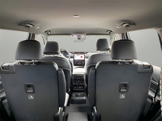new 2025 Jeep Grand Cherokee L car, priced at $44,237