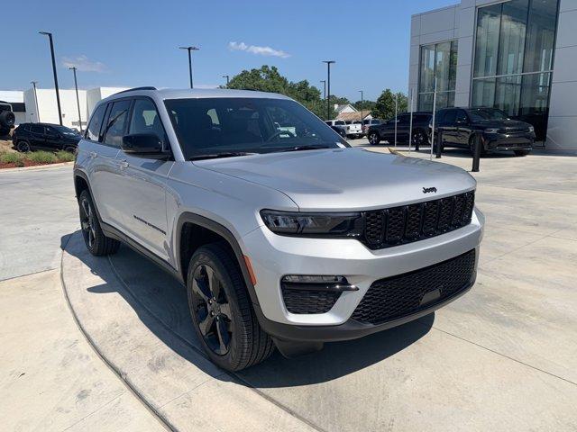 new 2024 Jeep Grand Cherokee car, priced at $42,517