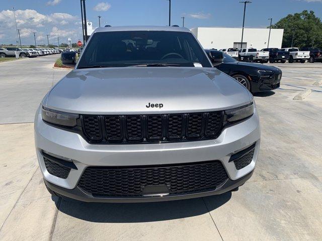 new 2024 Jeep Grand Cherokee car, priced at $42,517