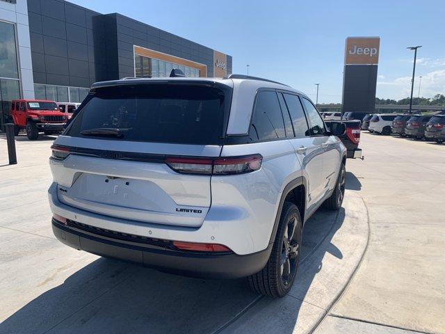 new 2024 Jeep Grand Cherokee car, priced at $42,517