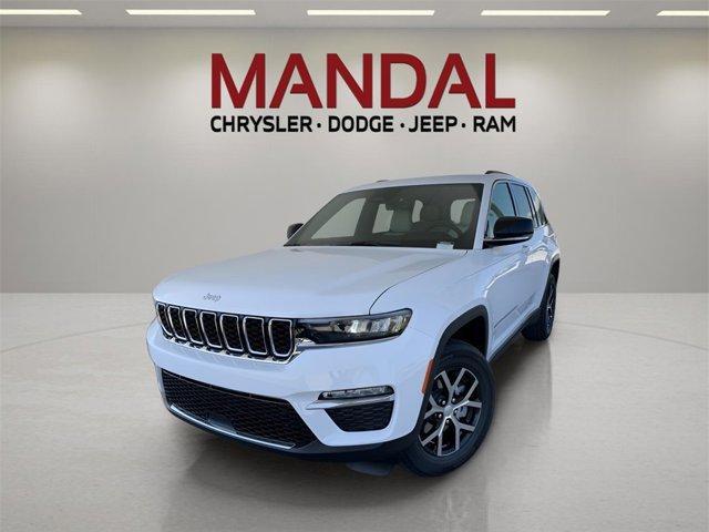 new 2025 Jeep Grand Cherokee car, priced at $43,789