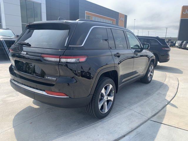 new 2024 Jeep Grand Cherokee car, priced at $50,903