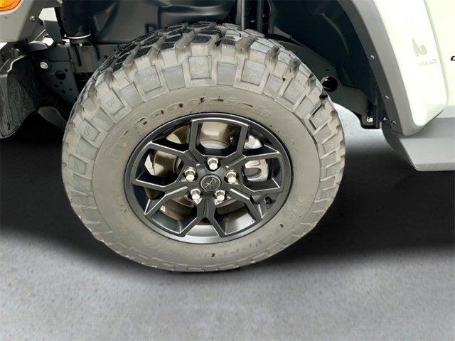 new 2025 Jeep Gladiator car, priced at $39,190