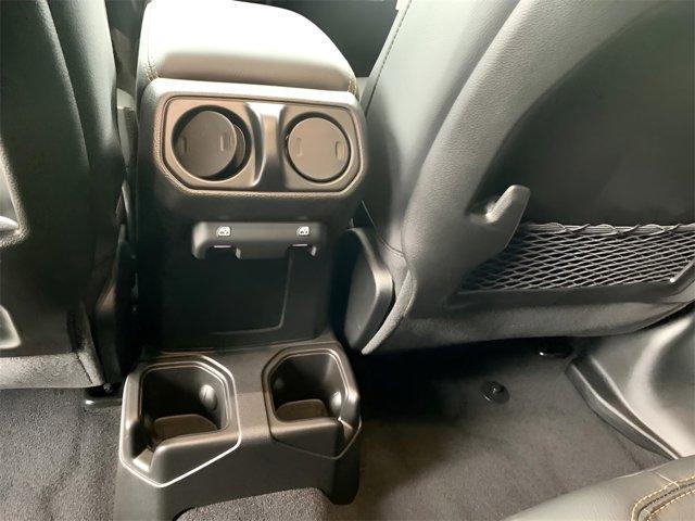 new 2025 Jeep Gladiator car, priced at $39,190