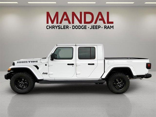 new 2025 Jeep Gladiator car, priced at $39,190
