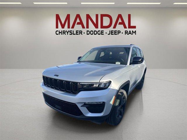 new 2024 Jeep Grand Cherokee car, priced at $41,570