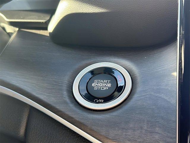 new 2024 Jeep Grand Cherokee car, priced at $41,570